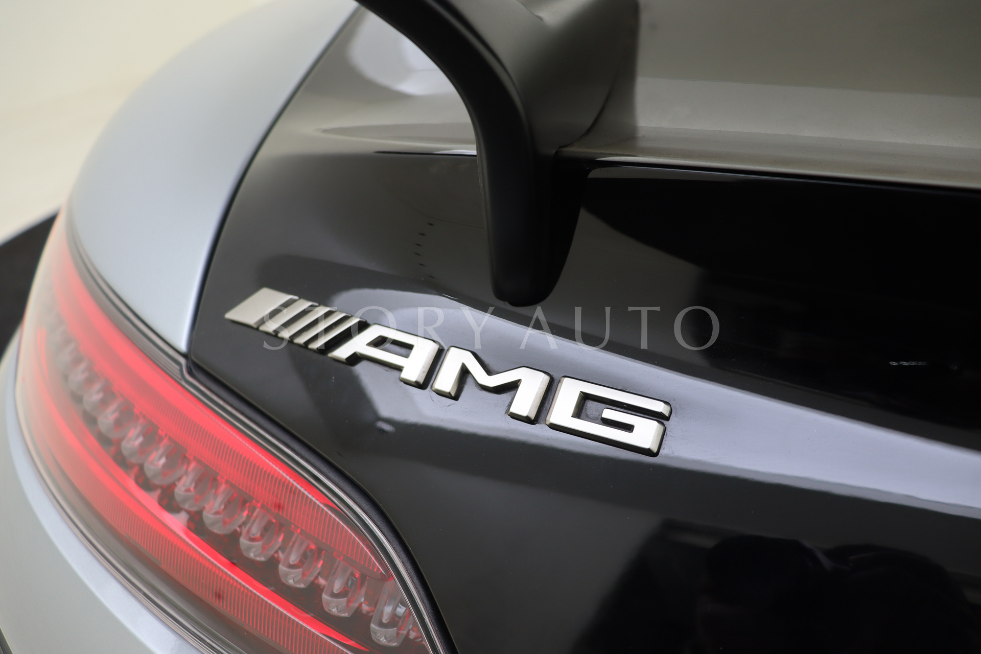 wmx1903811a042505-25