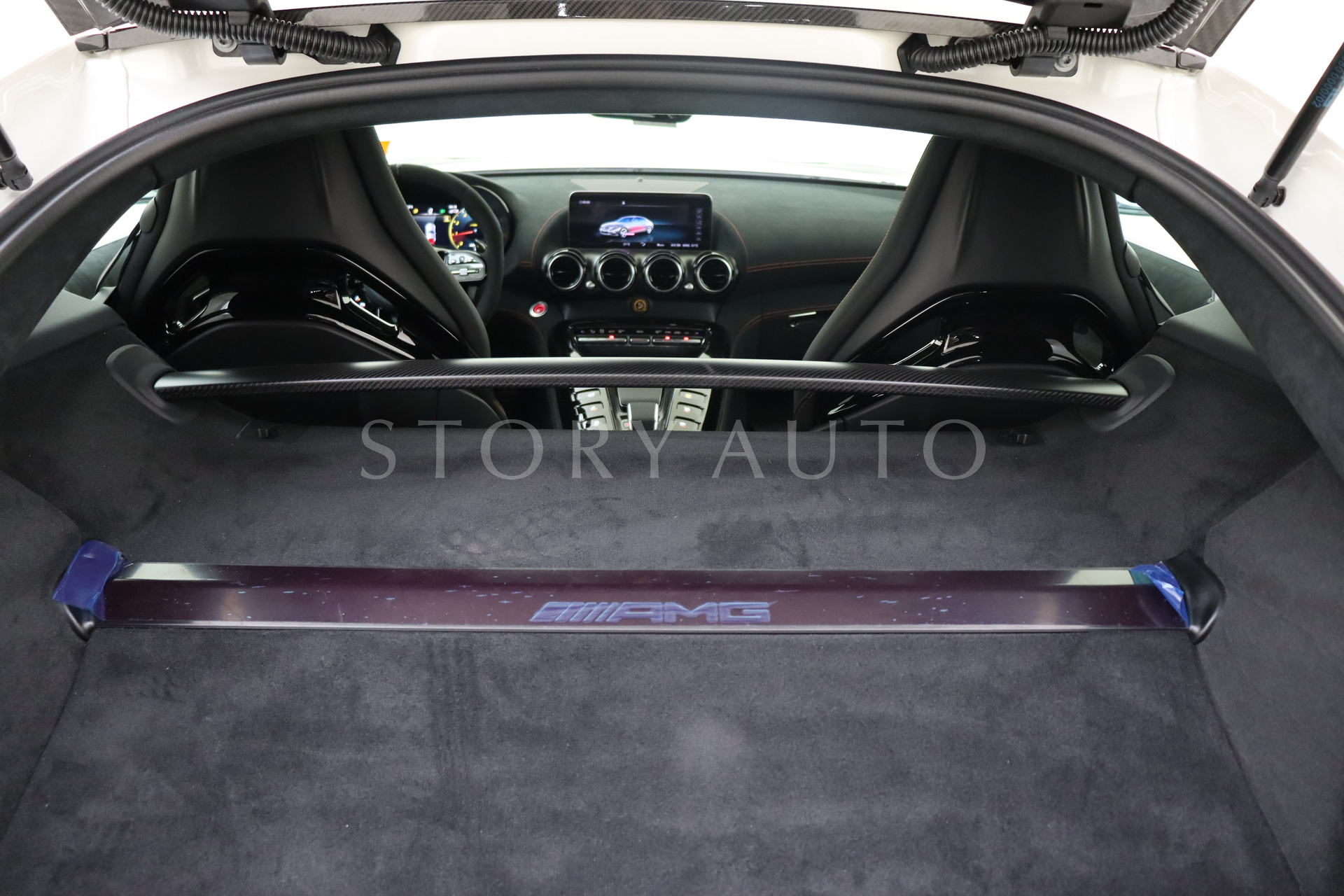 wmx1903811a042513-38