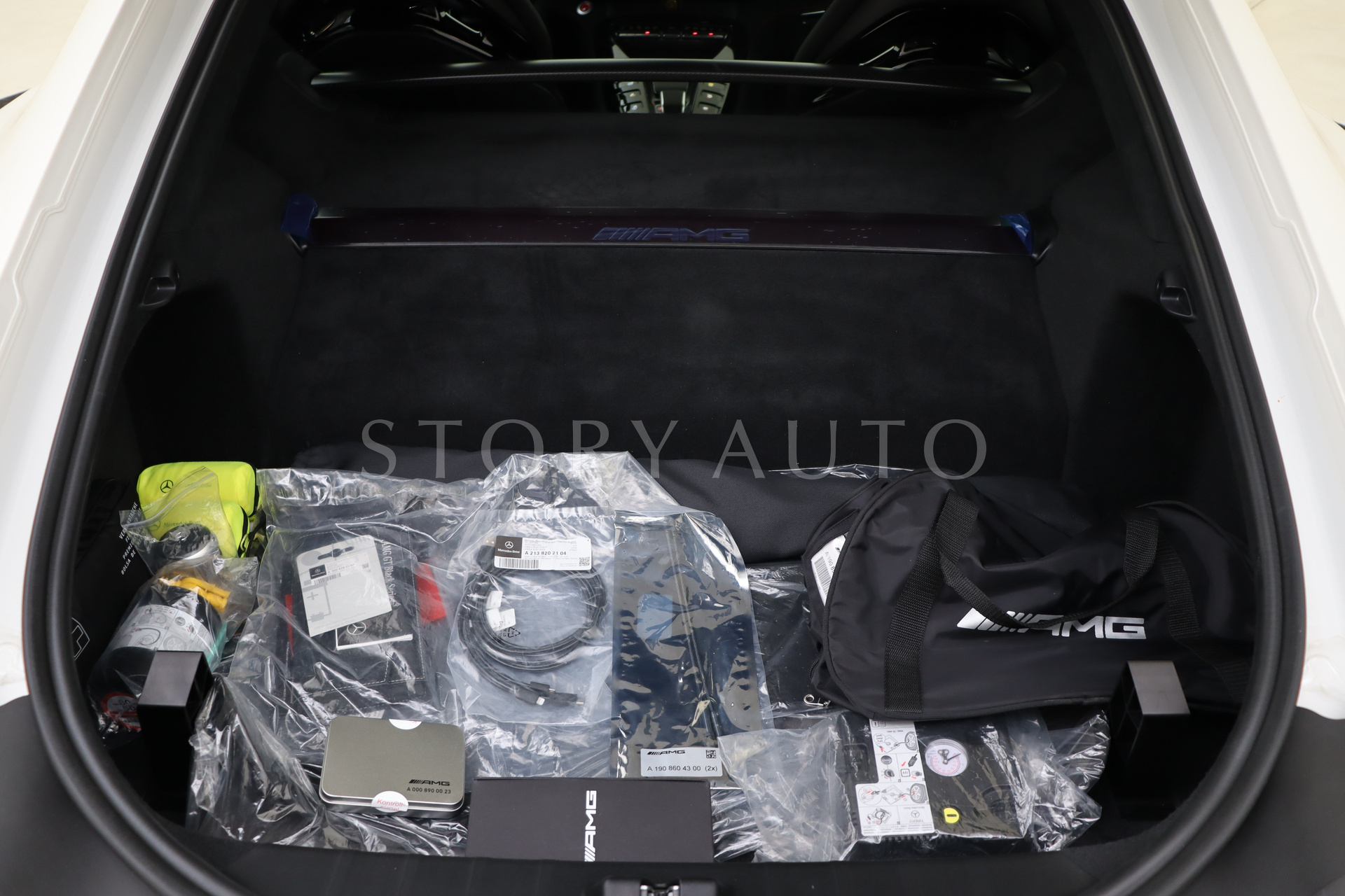 wmx1903811a042513-39