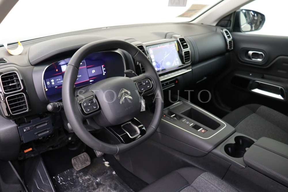 vr7a45gyvrl000556-11